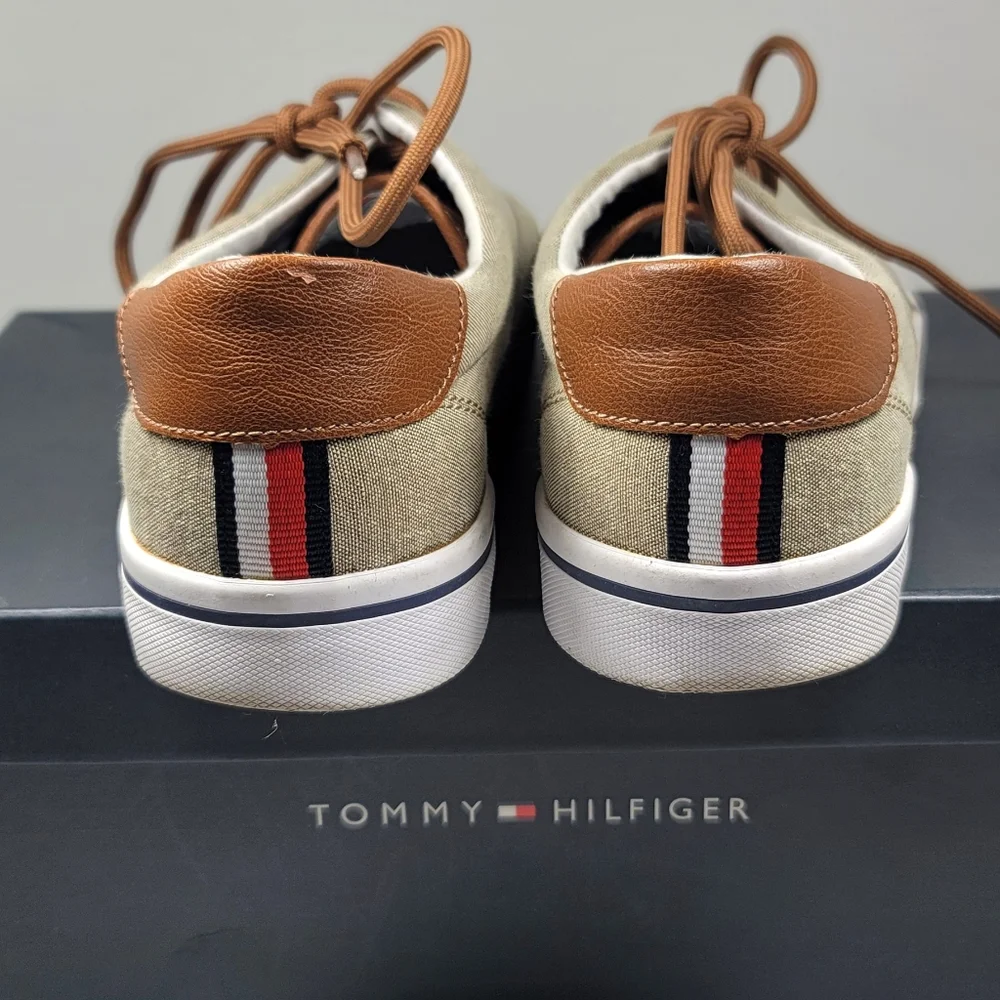 TOMMY HILFIGER Mens Phero Sneaker Size:9 - Picture 7 of 13